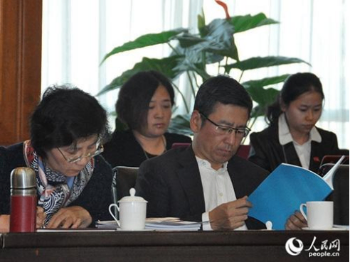 白岩松关注传媒知识产权：不能你抄我，我抄你