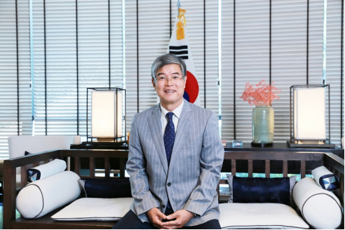 相信北京冬奥十分精彩 ——访韩国驻华使馆公使衔参赞兼韩国文化院院长金辰坤